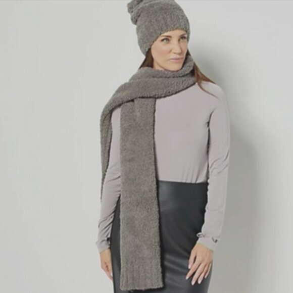 Barefoot Dreams Cozy Chic Pom Pom Beanie and Scarf Set in Slate One Size… - Picture 1 of 5